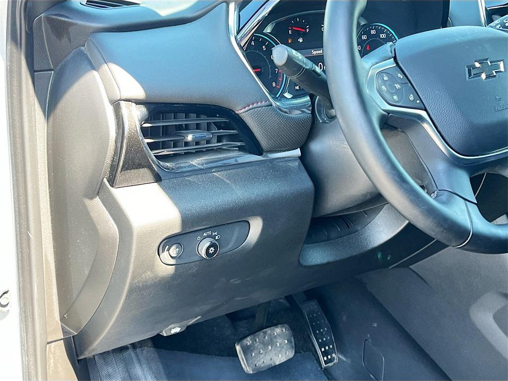 used 2023 Chevrolet Traverse car, priced at $31,600
