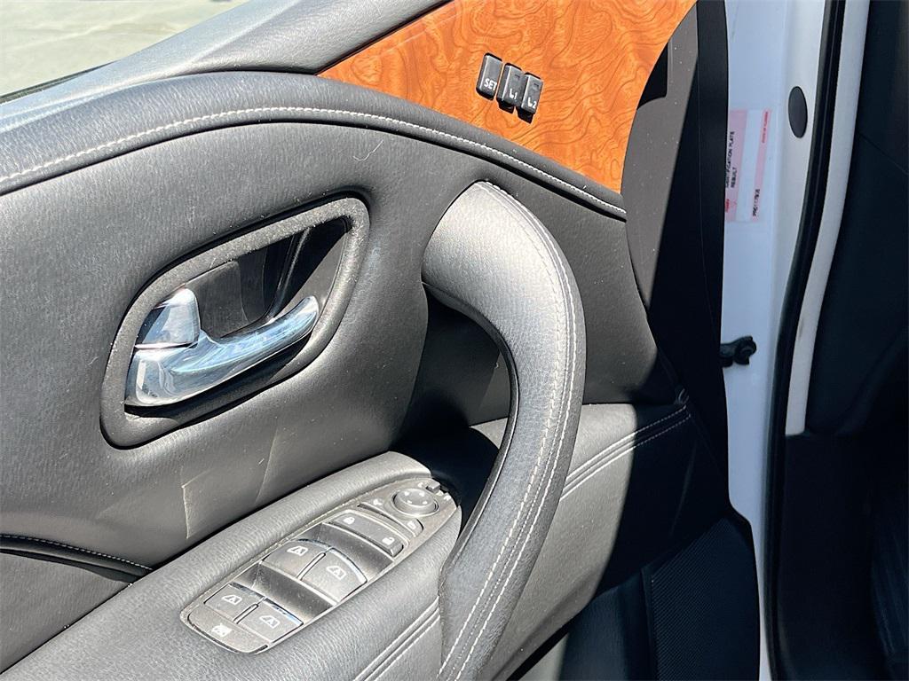 used 2019 INFINITI QX80 car, priced at $25,000