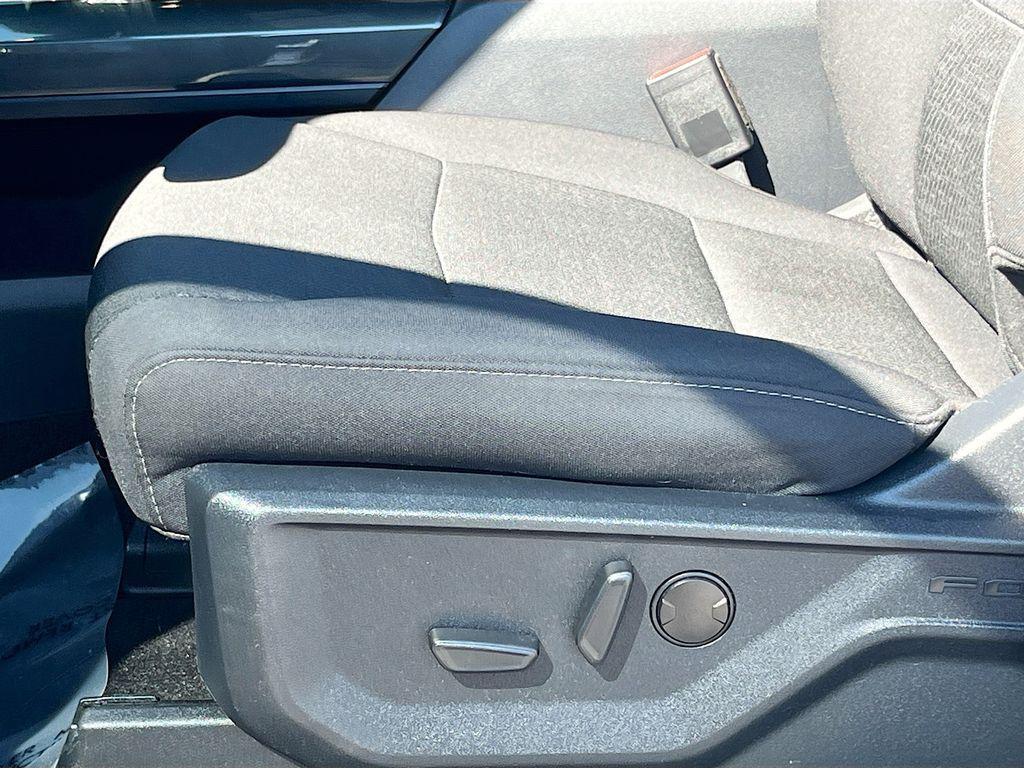 used 2022 Ford F-150 car, priced at $38,000