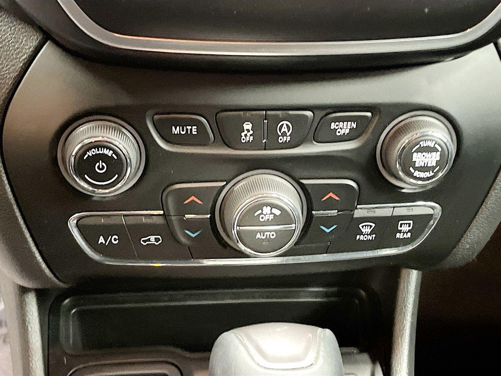 used 2019 Jeep Cherokee car, priced at $15,200