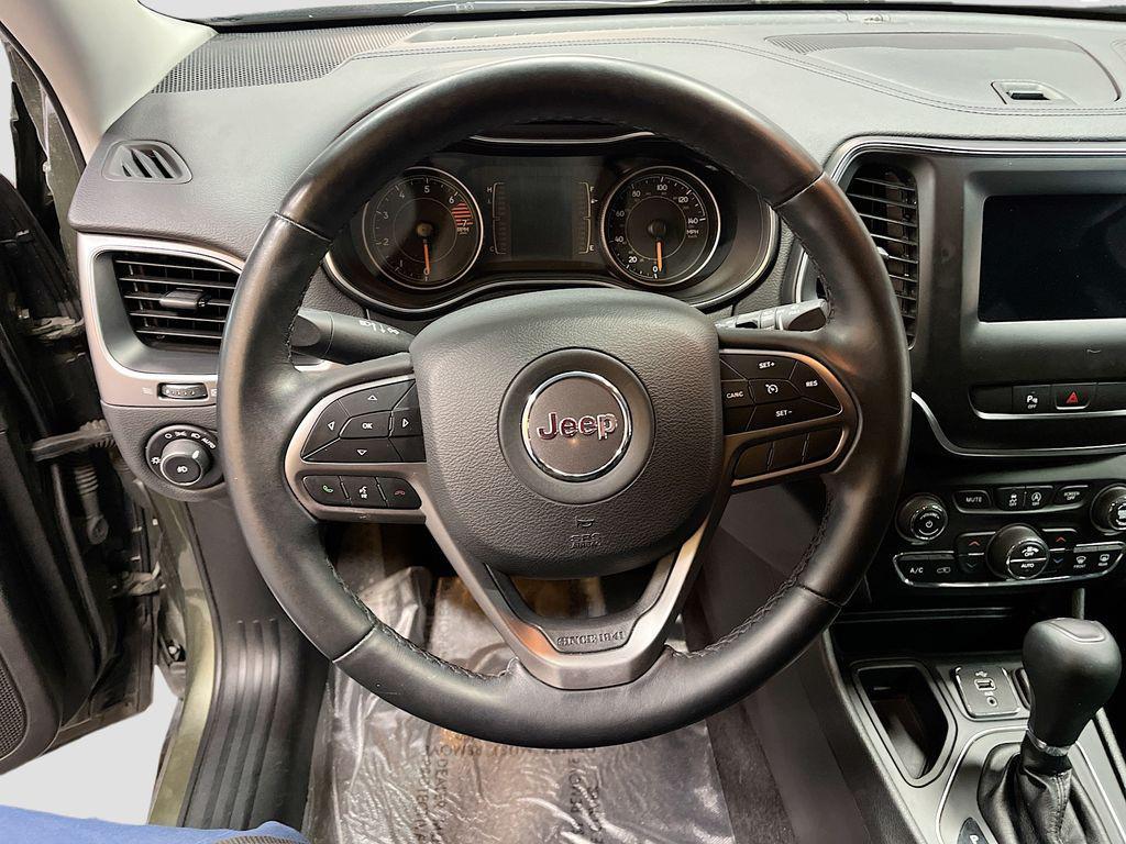 used 2019 Jeep Cherokee car, priced at $15,200