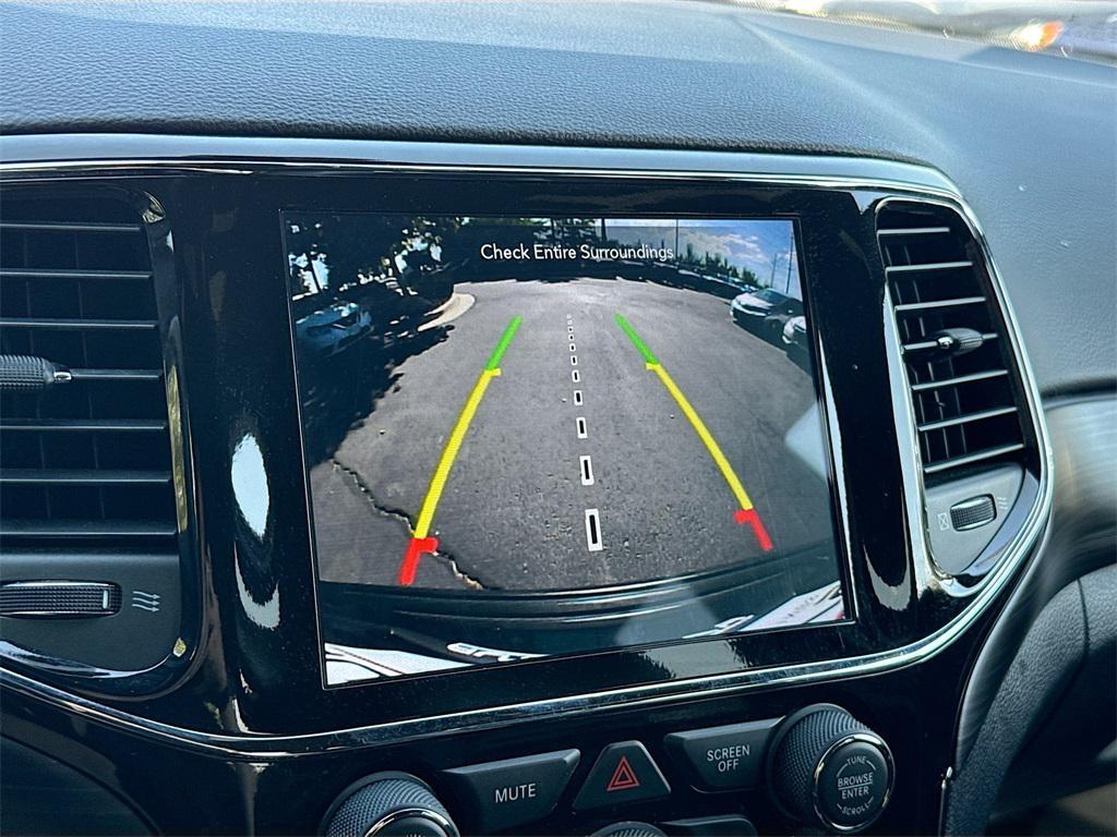 used 2022 Jeep Grand Cherokee car, priced at $21,500