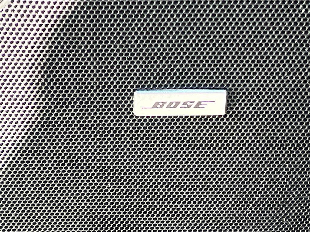 used 2021 Chevrolet Traverse car, priced at $23,400