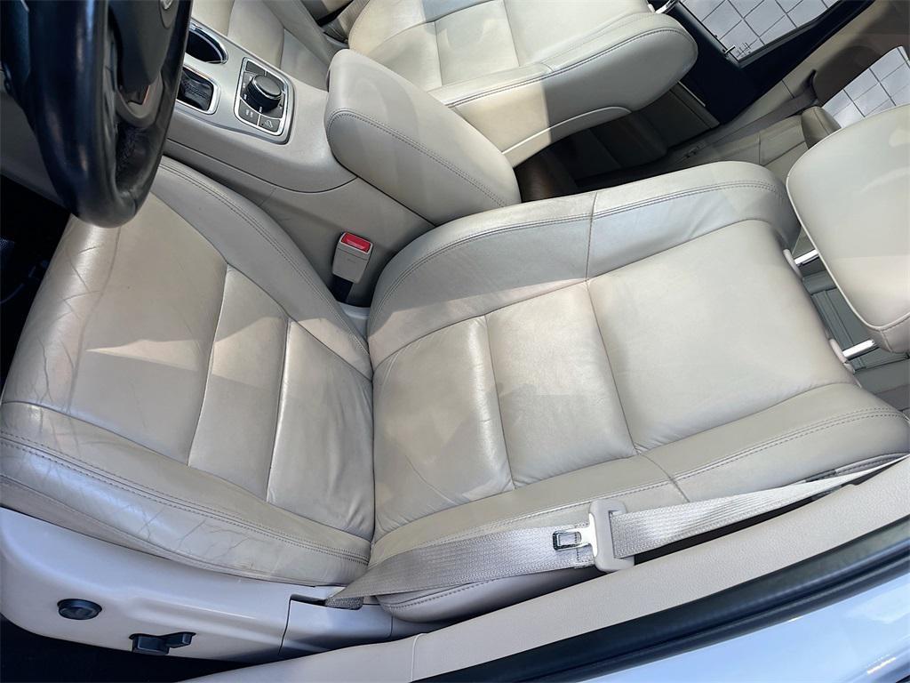 used 2021 Jeep Grand Cherokee car, priced at $19,600