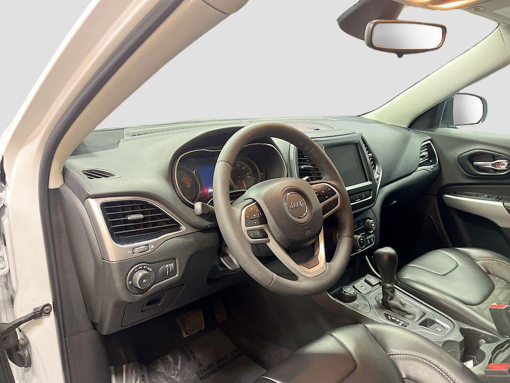 used 2022 Jeep Cherokee car, priced at $20,600