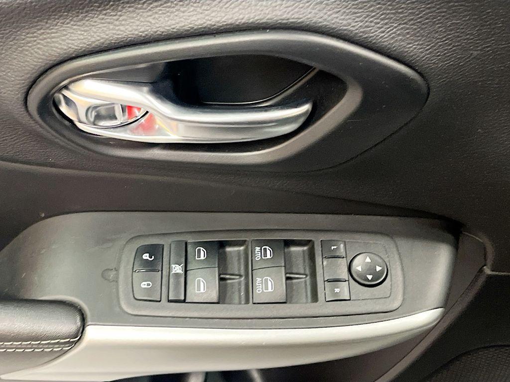 used 2022 Jeep Cherokee car, priced at $20,600