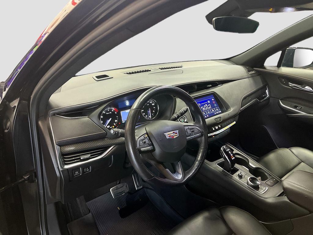 used 2020 Cadillac XT4 car, priced at $20,000