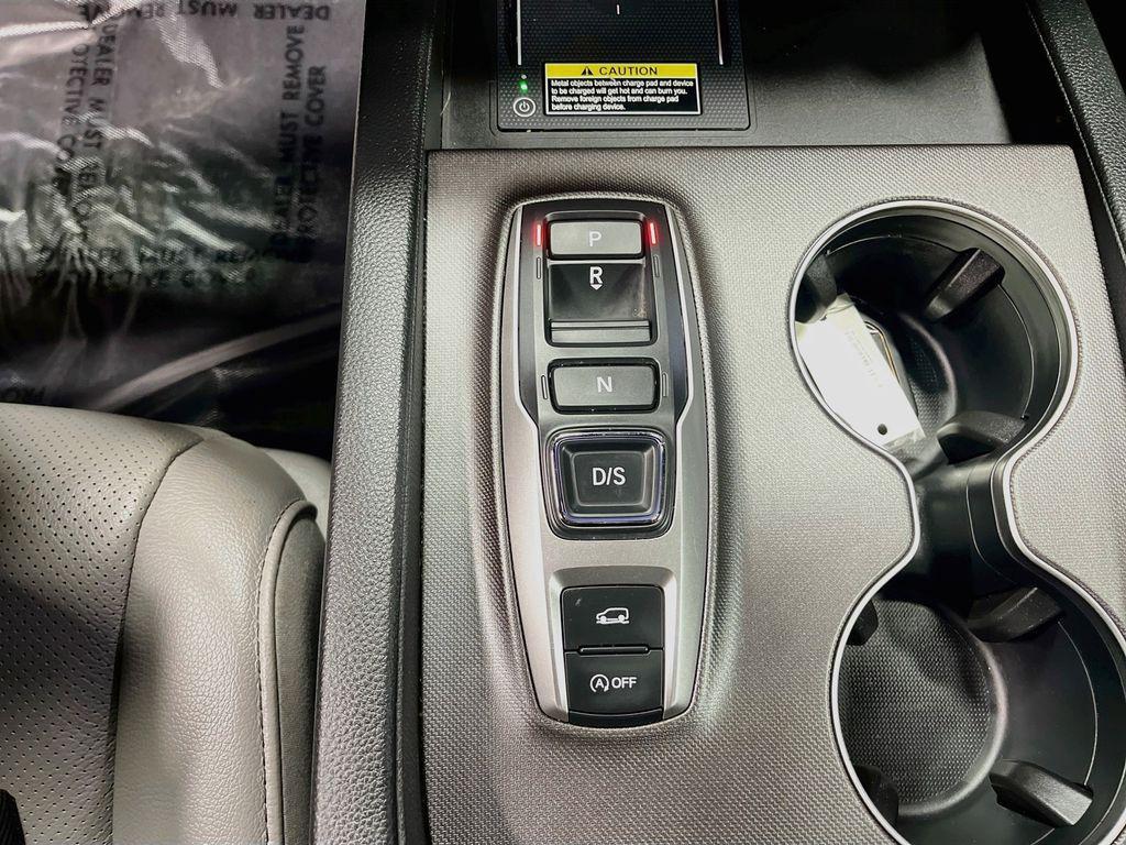 used 2025 Honda Passport car, priced at $31,200