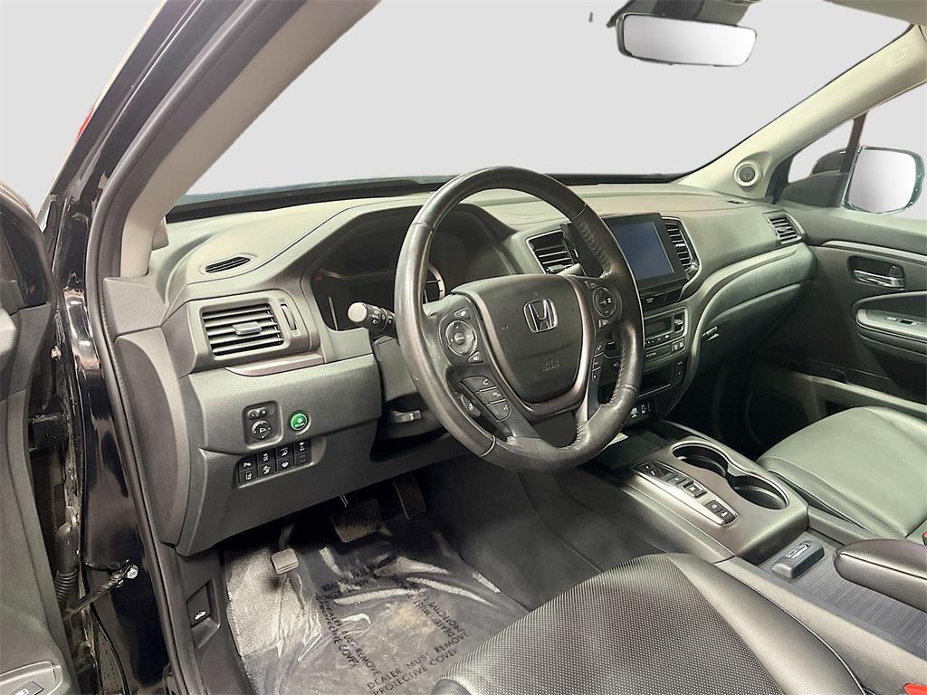 used 2023 Honda Ridgeline car, priced at $25,000