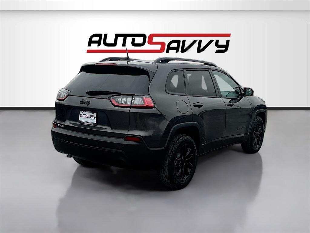 used 2023 Jeep Cherokee car, priced at $18,900