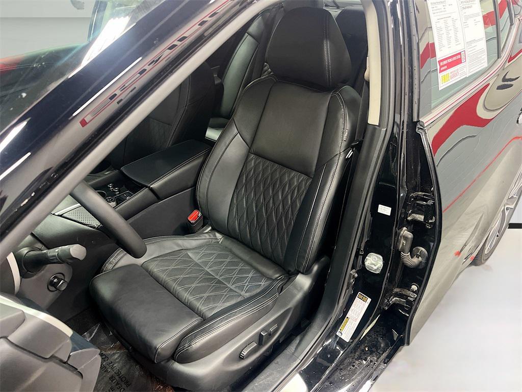 used 2023 Nissan Maxima car, priced at $27,100