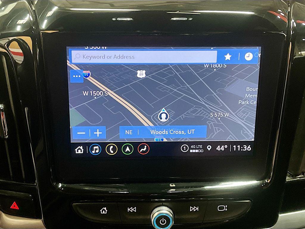 used 2022 Chevrolet Traverse car, priced at $25,000