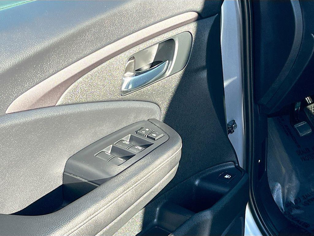 used 2024 Honda Ridgeline car, priced at $25,500