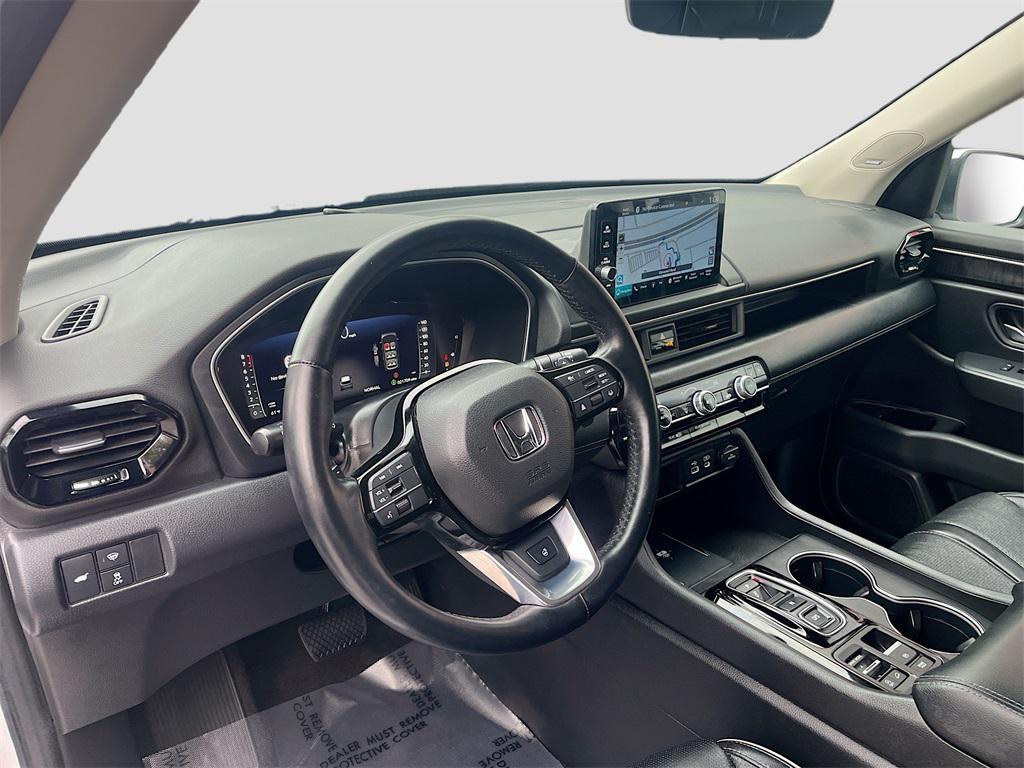 used 2023 Honda Pilot car, priced at $34,600