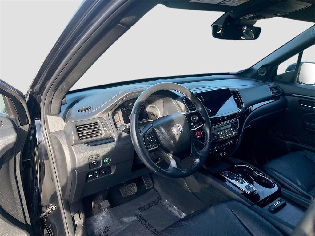 used 2022 Honda Pilot car, priced at $26,500