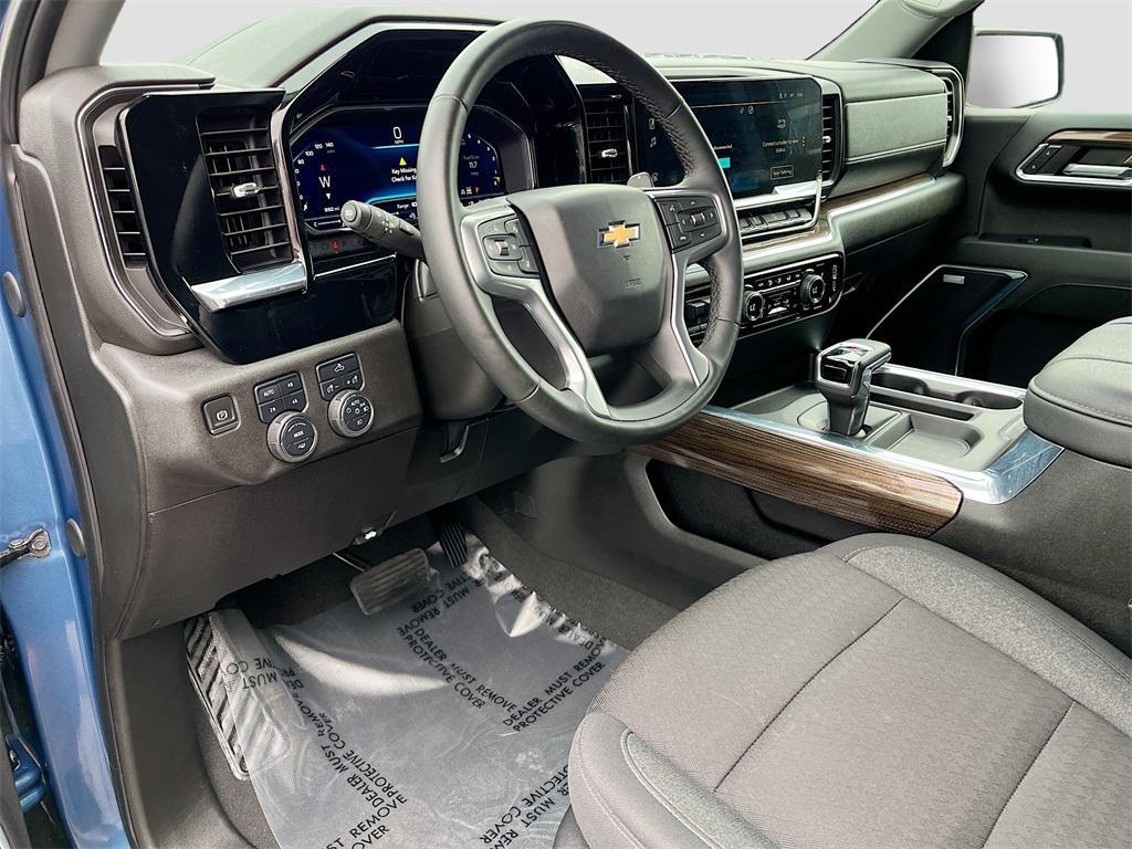 used 2024 Chevrolet Silverado 1500 car, priced at $37,800