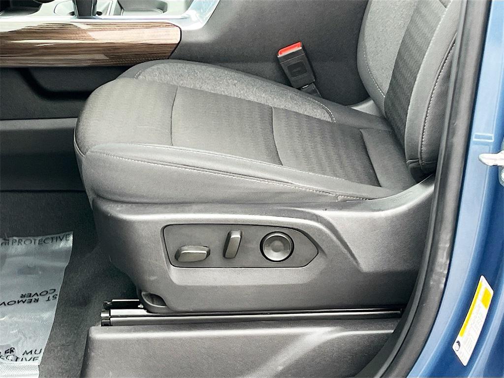 used 2024 Chevrolet Silverado 1500 car, priced at $37,800