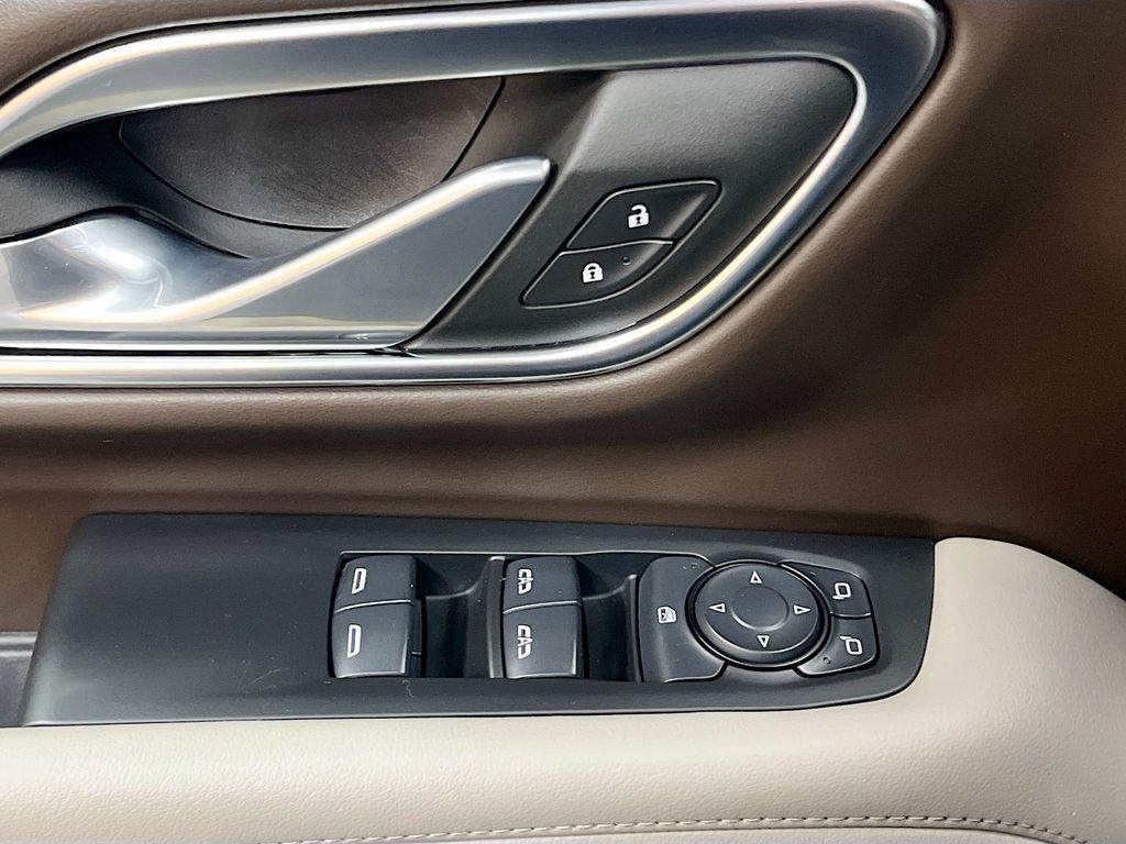 used 2024 Chevrolet Tahoe car, priced at $44,000