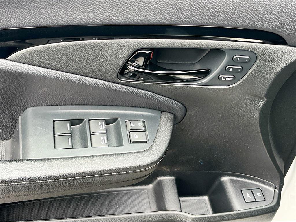 used 2023 Honda Passport car, priced at $29,600