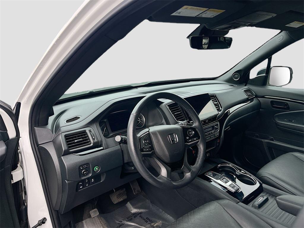 used 2023 Honda Passport car, priced at $29,600