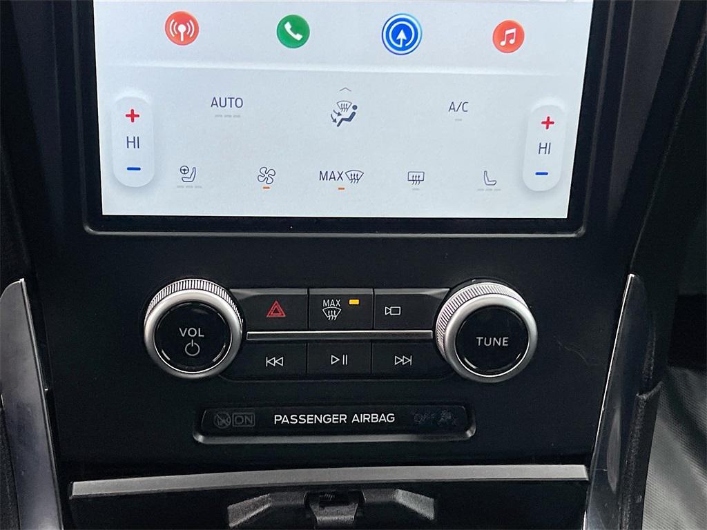 used 2024 Ford Edge car, priced at $32,000