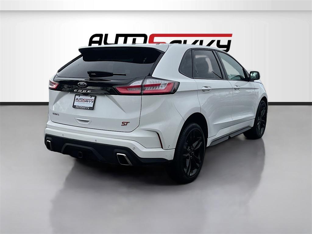 used 2024 Ford Edge car, priced at $32,000