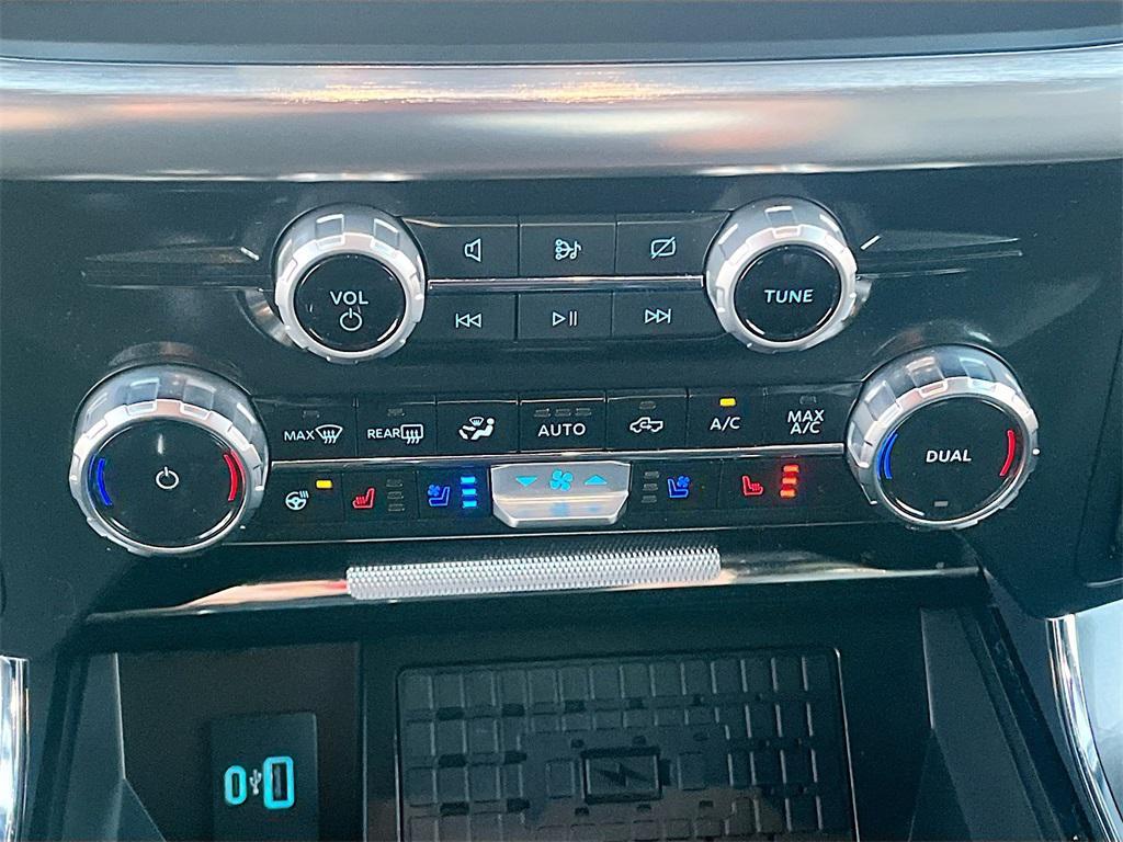 used 2023 Ford F-150 car, priced at $41,100