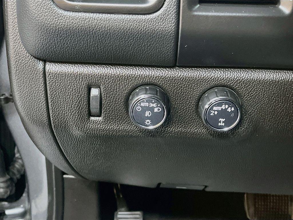 used 2022 Chevrolet Colorado car, priced at $23,700