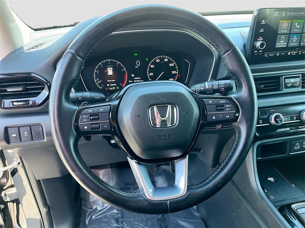 used 2024 Honda Pilot car, priced at $29,300