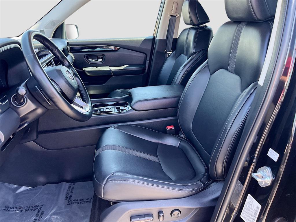 used 2024 Honda Pilot car, priced at $29,300