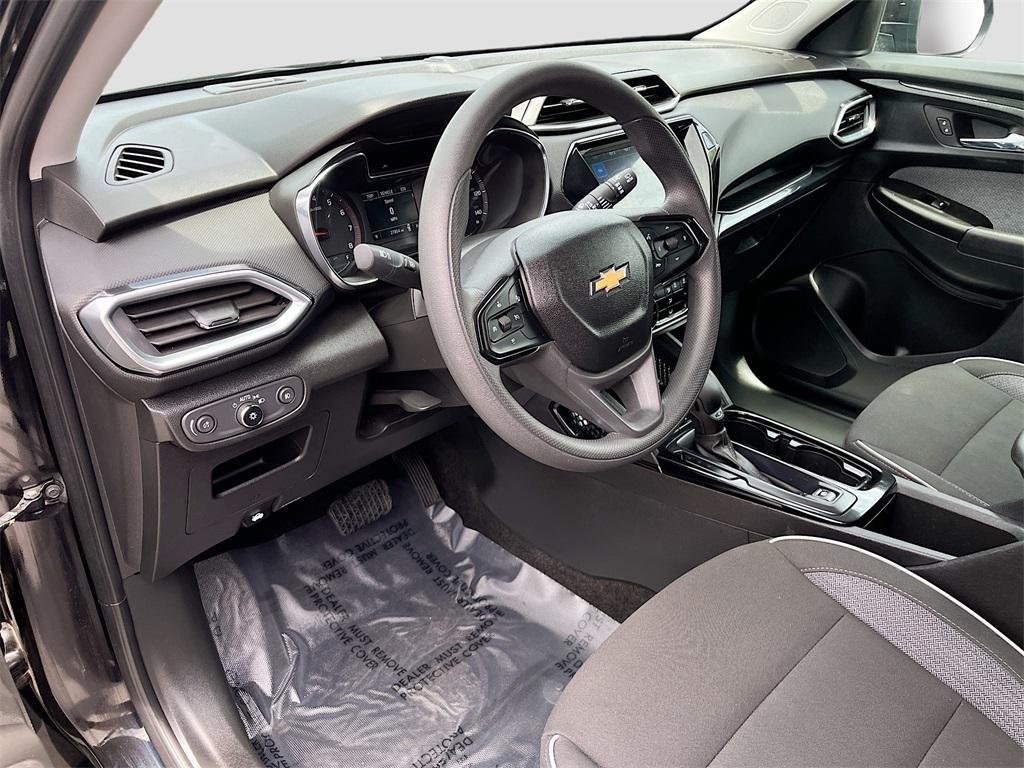 used 2023 Chevrolet TrailBlazer car, priced at $16,700