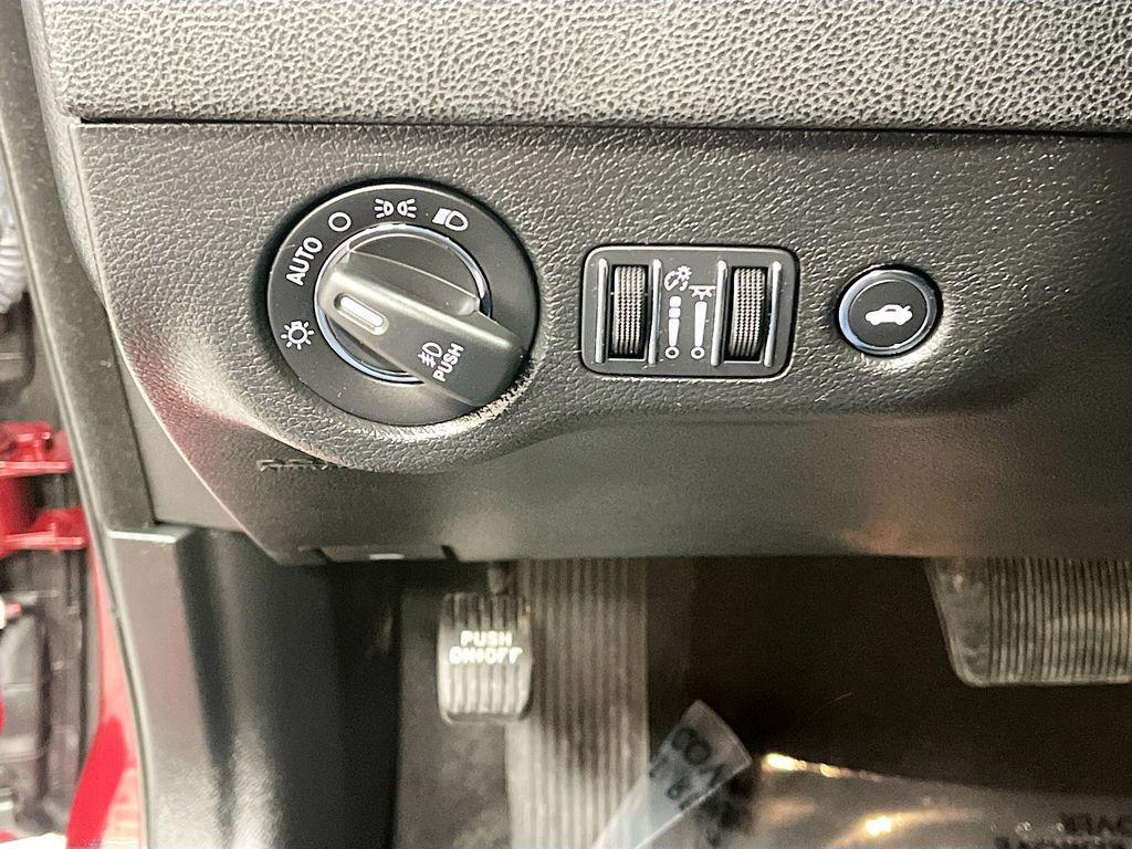 used 2022 Chrysler 300 car, priced at $19,800