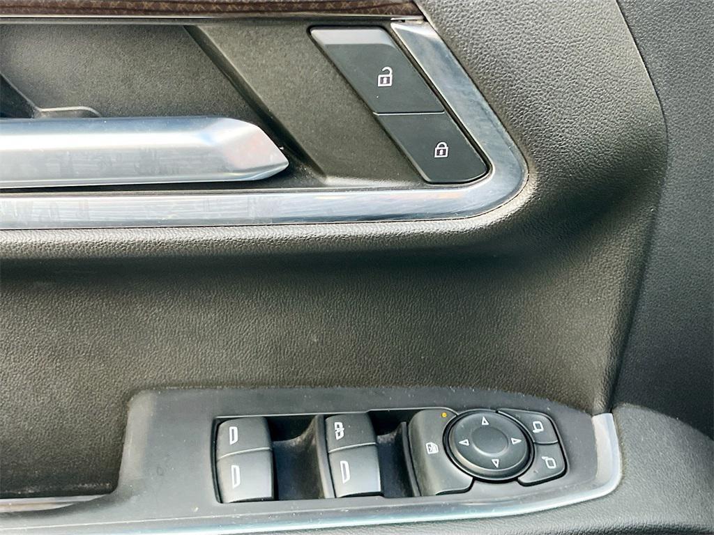 used 2023 Chevrolet Silverado 1500 car, priced at $28,000