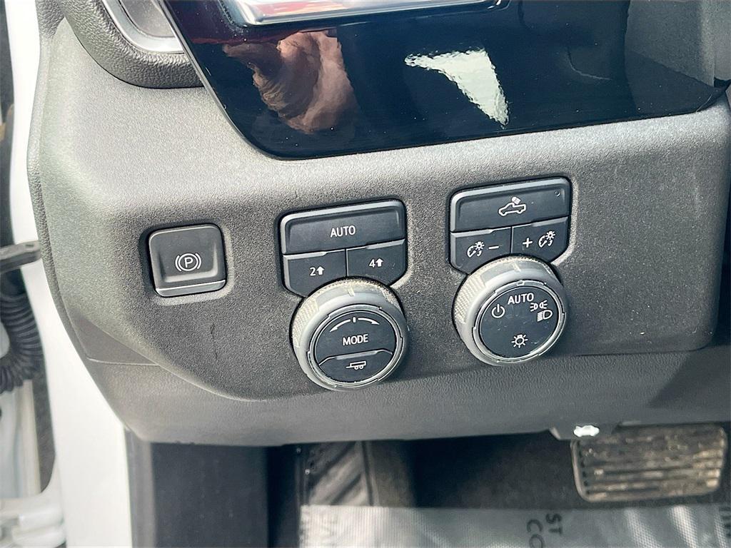 used 2023 Chevrolet Silverado 1500 car, priced at $28,000