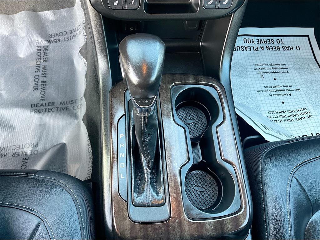 used 2022 GMC Canyon car, priced at $25,500