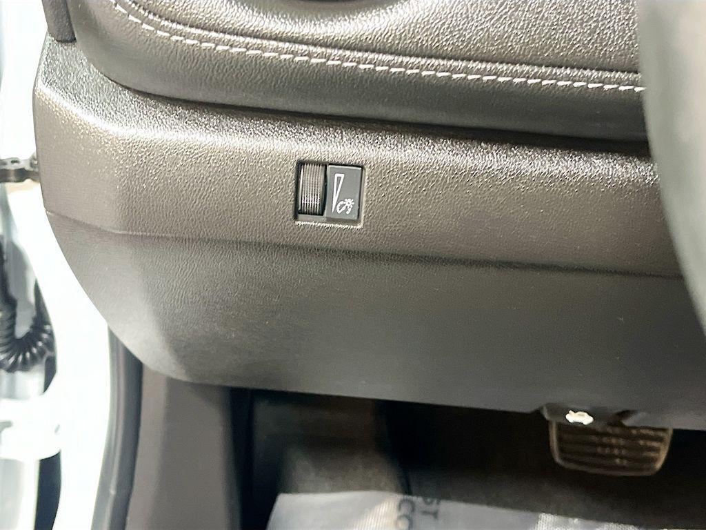 used 2024 Chevrolet Colorado car, priced at $30,000