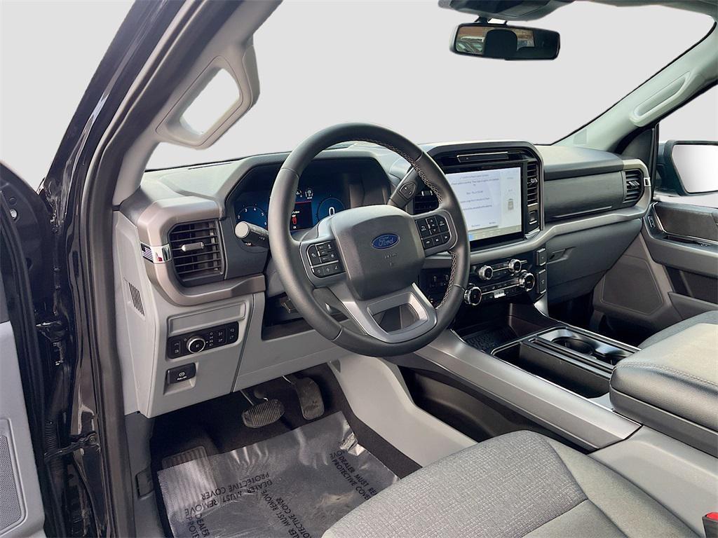 used 2025 Ford F-150 car, priced at $45,000
