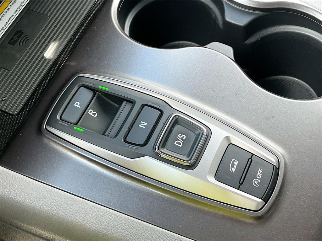 used 2022 Honda Pilot car, priced at $26,500