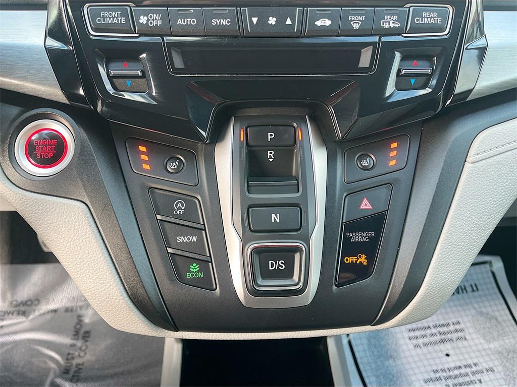used 2024 Honda Odyssey car, priced at $31,600