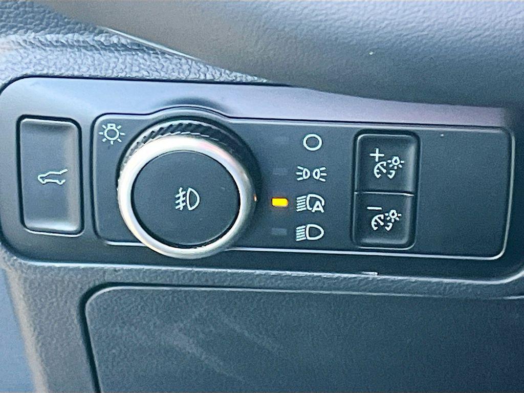 used 2025 Ford Explorer car, priced at $40,700