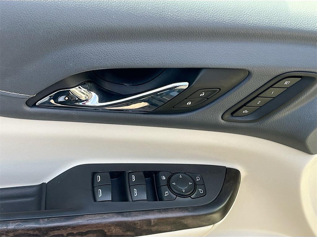 used 2020 GMC Acadia car, priced at $23,600