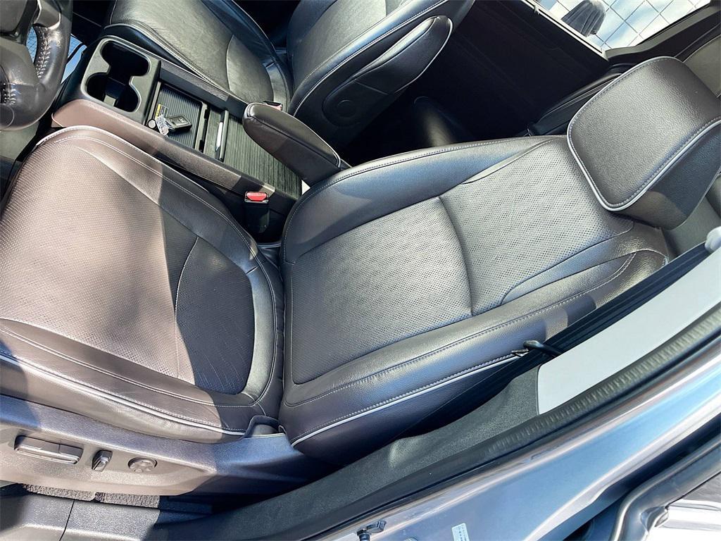 used 2021 Honda Odyssey car, priced at $27,500