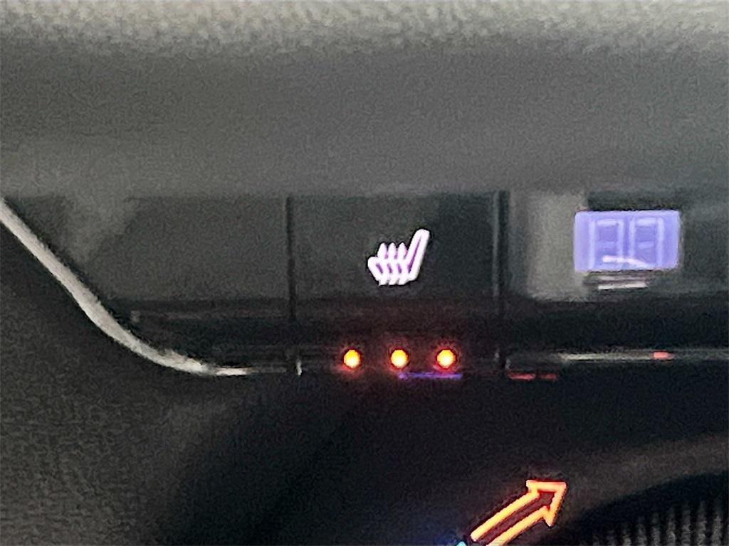 used 2024 Chevrolet Blazer car, priced at $22,200