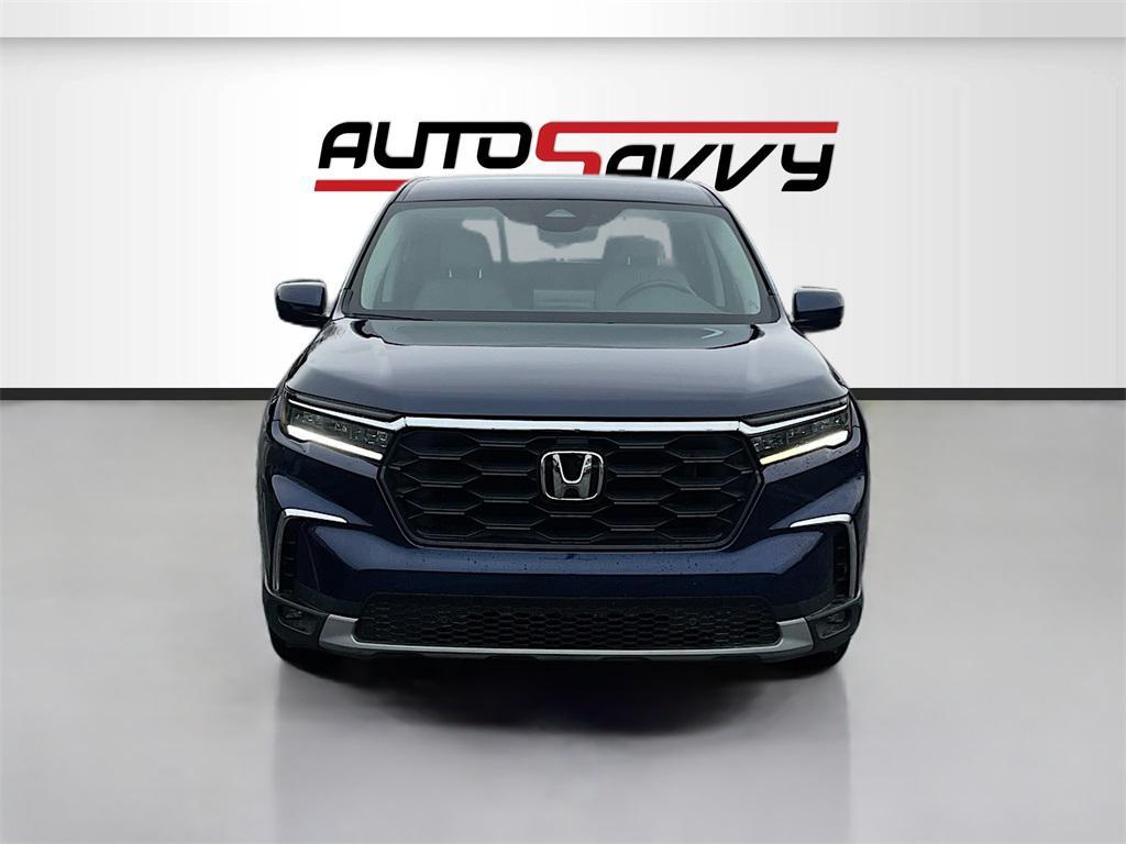 used 2025 Honda Pilot car, priced at $34,100