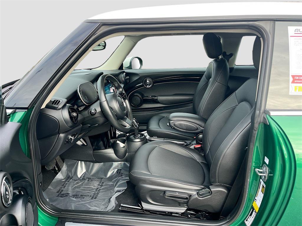 used 2023 MINI Hardtop car, priced at $19,600