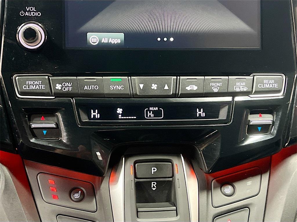 used 2024 Honda Odyssey car, priced at $30,500