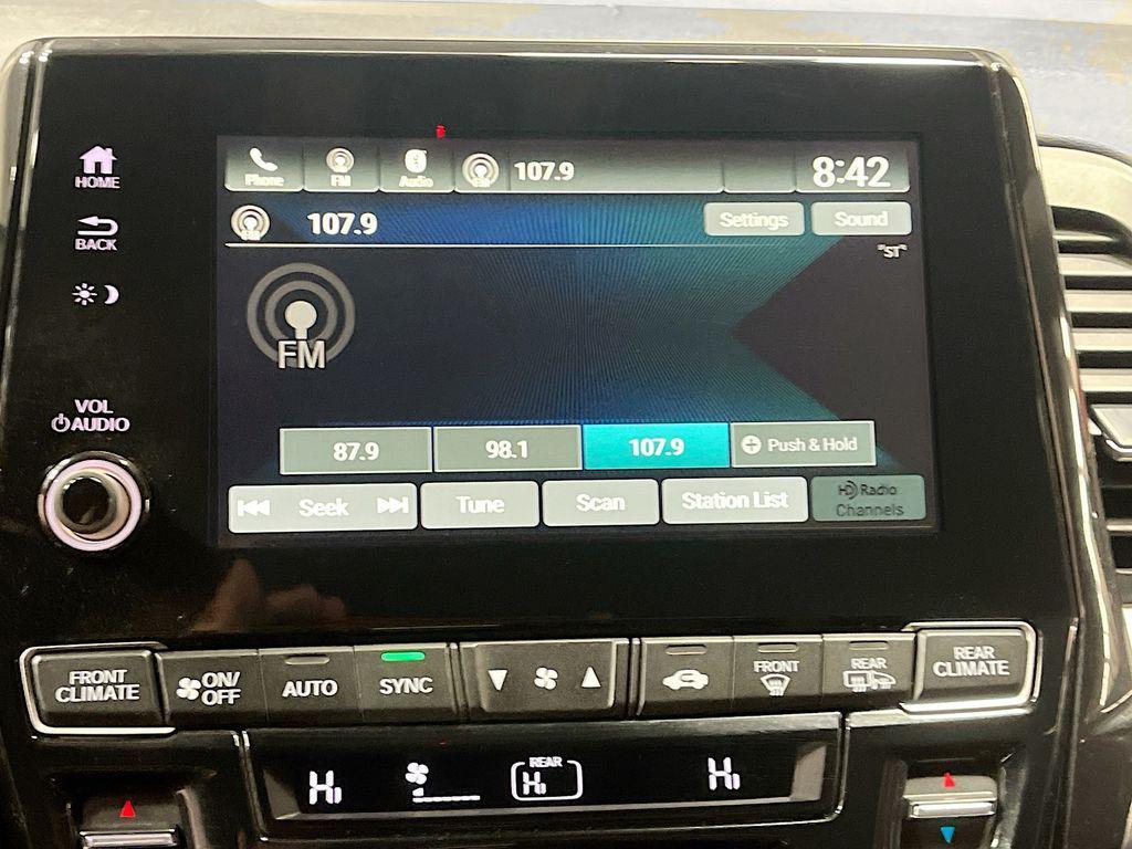 used 2024 Honda Odyssey car, priced at $29,300