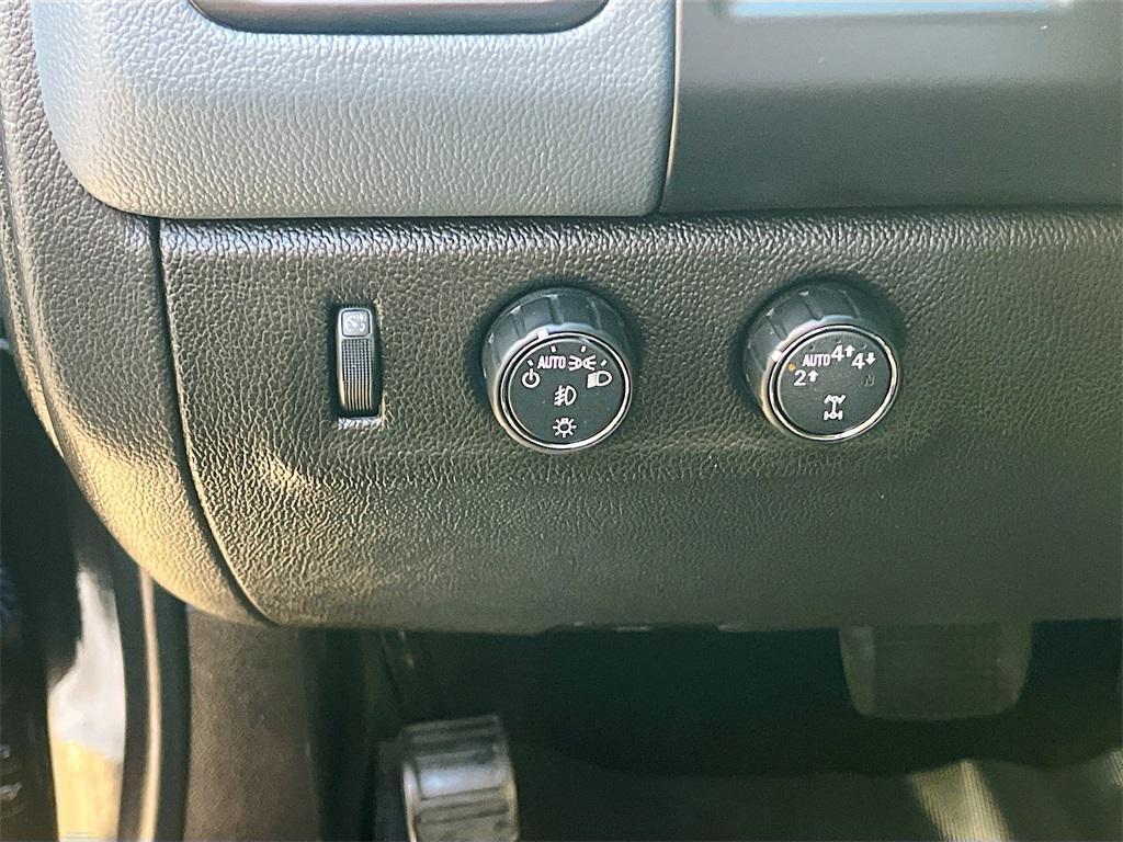 used 2022 Chevrolet Colorado car, priced at $29,200