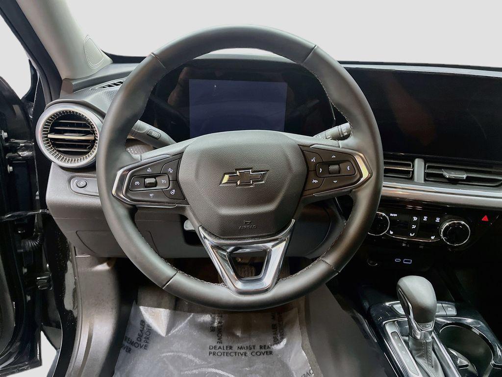 used 2025 Chevrolet Trax car, priced at $20,700
