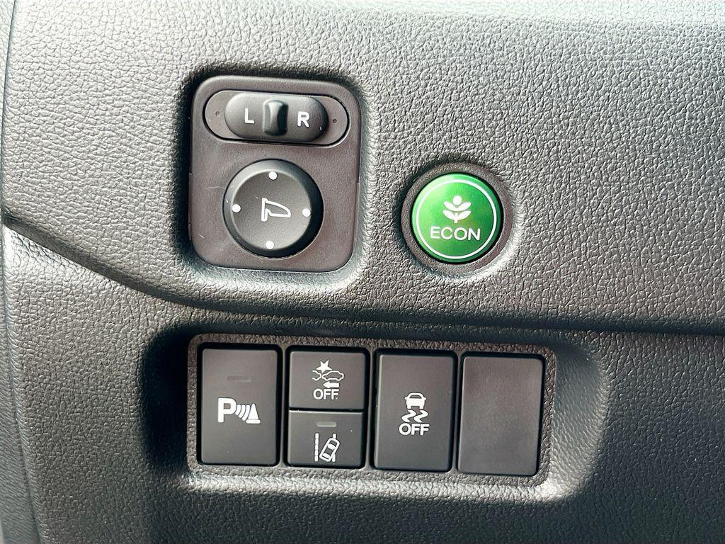 used 2025 Honda Passport car, priced at $31,100